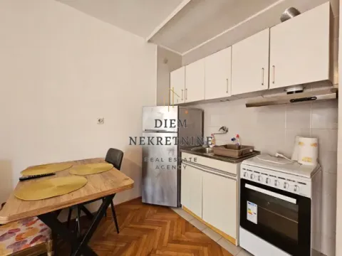 Rent, one bedroom apartment, 37m², Centar, Bar - image 3