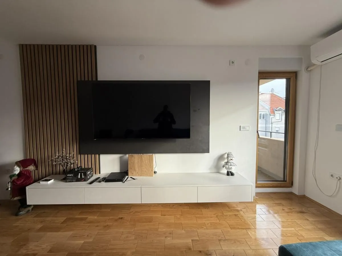 Izdavanje, jednosoban stan, 57m², Crveni Pevac, Niš