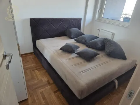 Izdavanje, dvosoban stan, 43m², Bulevar Oslobodjenja, Novi Sad Sve Podlokacije - image 4