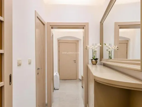 Prodaja, trosoban stan, 90m², Grad, Kotor - image 13