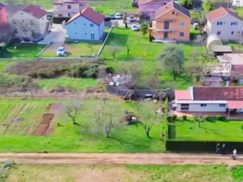 Prodaja, plac, 450m², Gornja Gorica, Podgorica - image 2