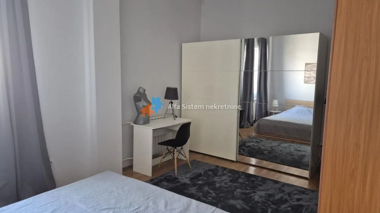 Izdavanje, dvosoban stan, 70m², Fon (Fon - Bilećka), Voždovac Sve Podlokacije
