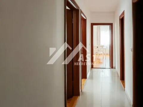 Izdavanje, trosoban stan, 65m², Socijalno, Novi Sad Sve Podlokacije - image 5