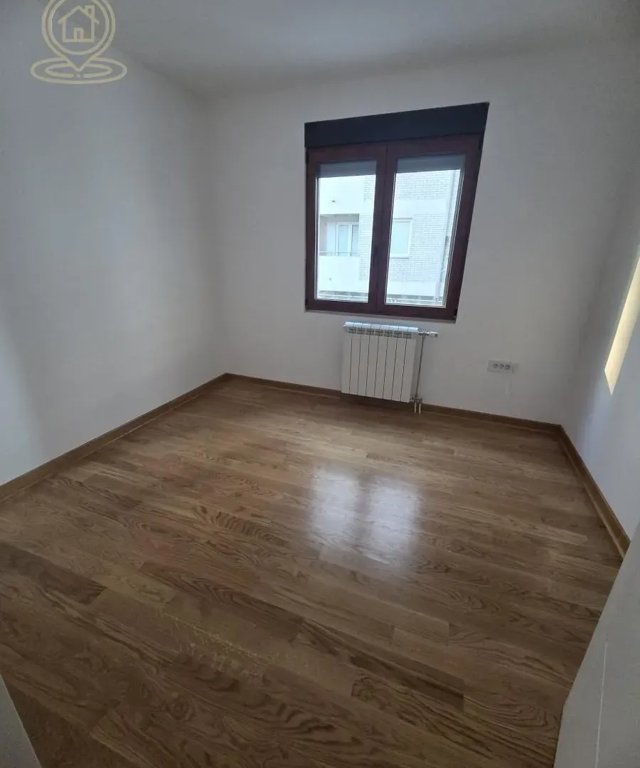 Prodaja, četvorosoban stan, 88m², Medijana, Niš