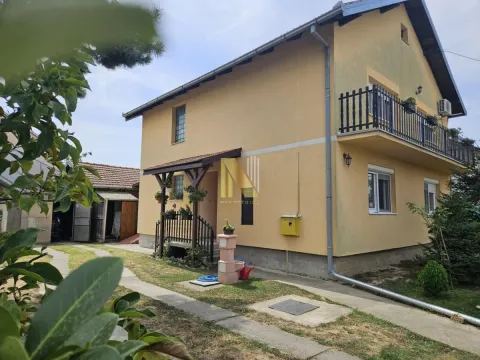 Sale, house, 213m², Begeč, Novi Sad Sve Podlokacije