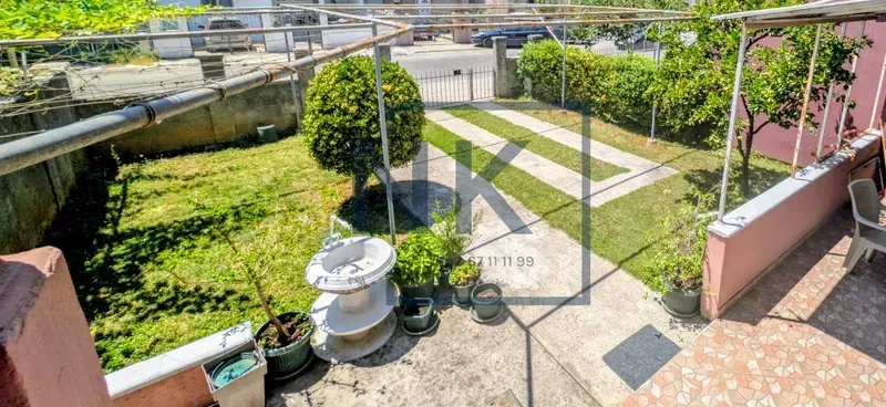 Prodaja, kuća, 110m², Stari Aerodrom, Podgorica