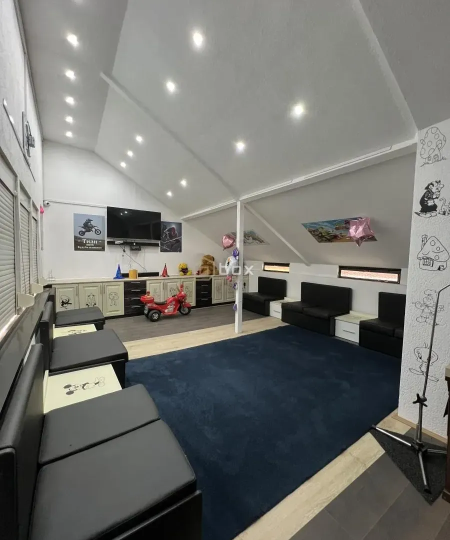 Sale, house, 168m², Crveni Krst, Niš