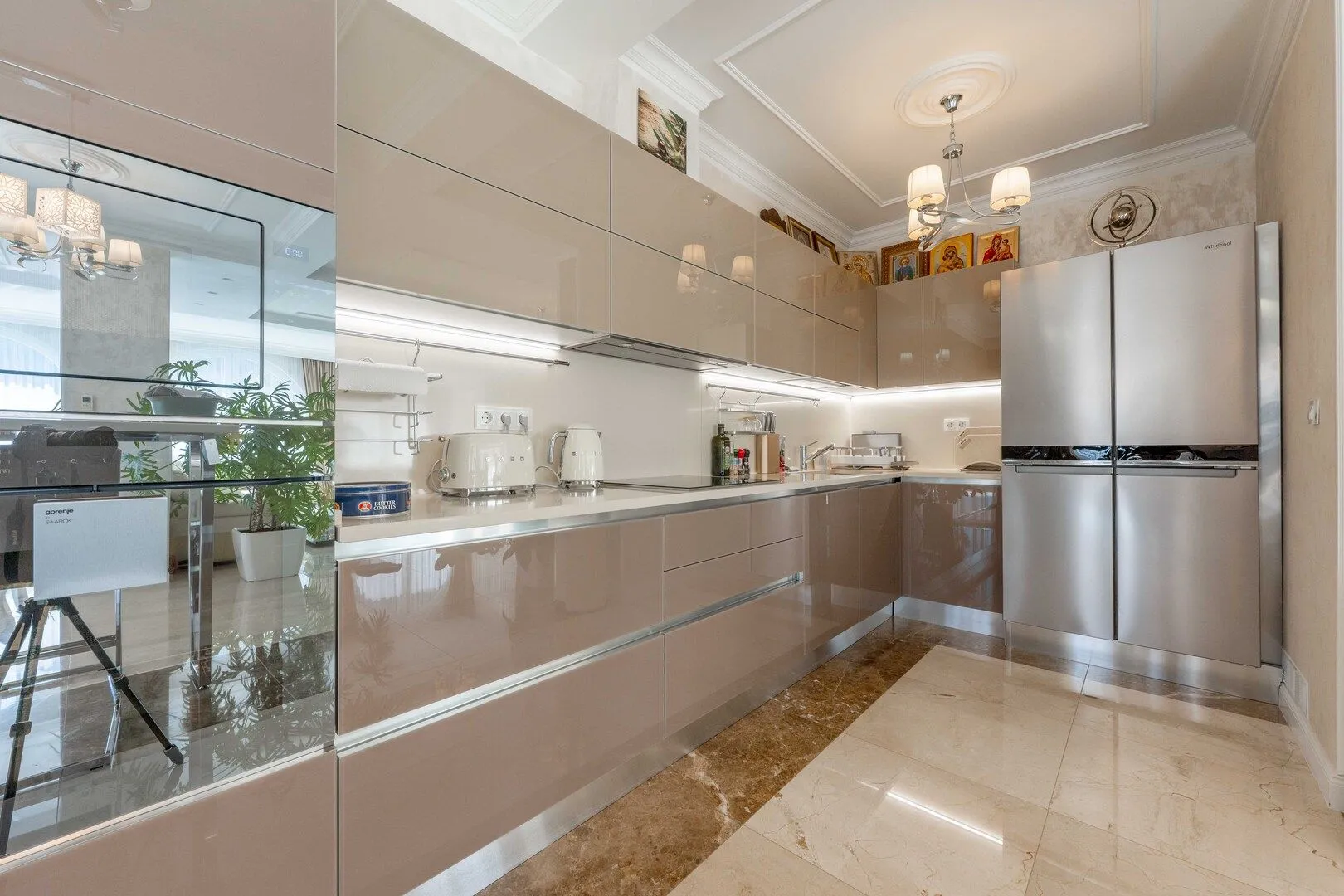 Sale, house, 410m², Blizikuće, Budva
