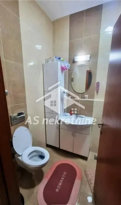Izdavanje, dvosoban stan, 45m², Autokomanda, Voždovac Sve Podlokacije
