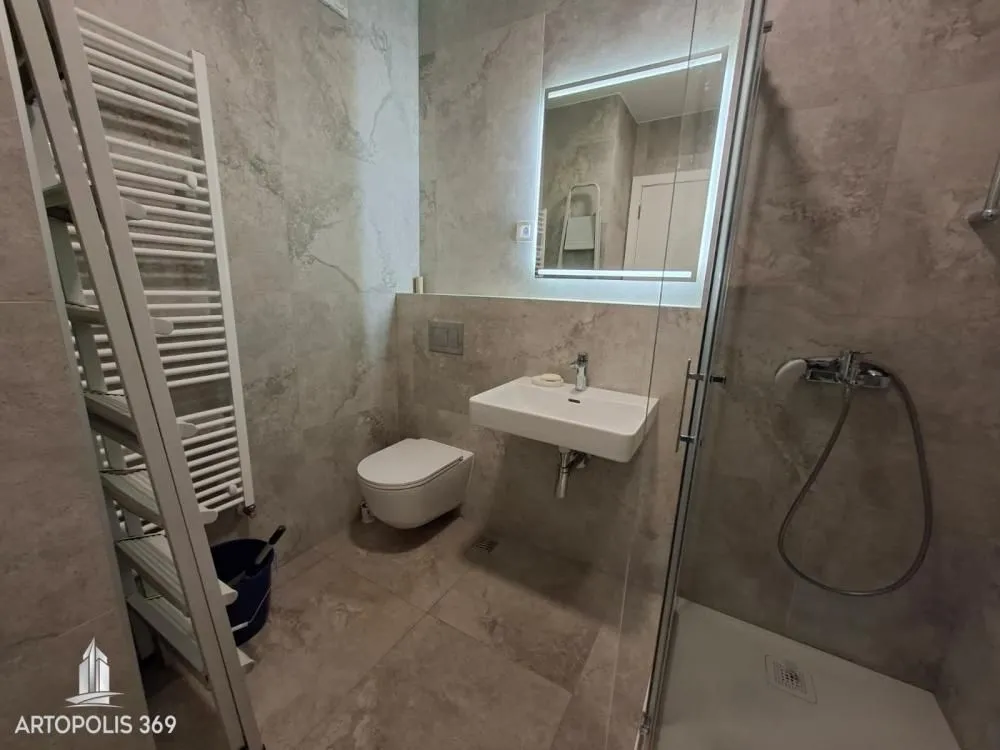 Prodaja, dvosoban stan, 40m², Novi Beograd Sve Podlokacije, Beograd