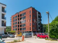 Prodaja, četvorosoban stan, 221m², Vezirov Most, Podgorica - image 18