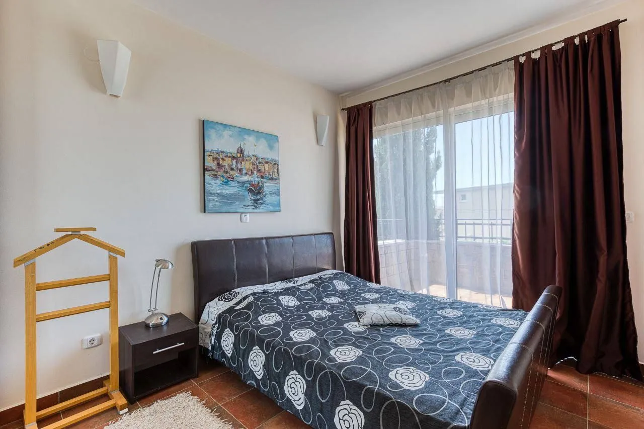 Sale, house, 495m², Ivanovići, Budva