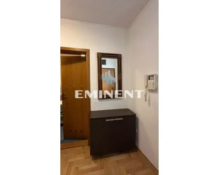 Rent, one bedroom apartment, 30m², Tašmajdan, Palilula Sve Podlokacije - image 6