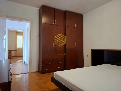 Rent, two bedroom apartment, 92m², Tološi, Podgorica - image 8