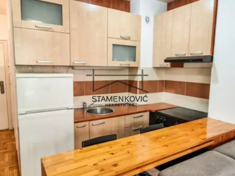 Izdavanje, jednosoban stan, 41m², Detelinara, Novi Sad Sve Podlokacije - image 2