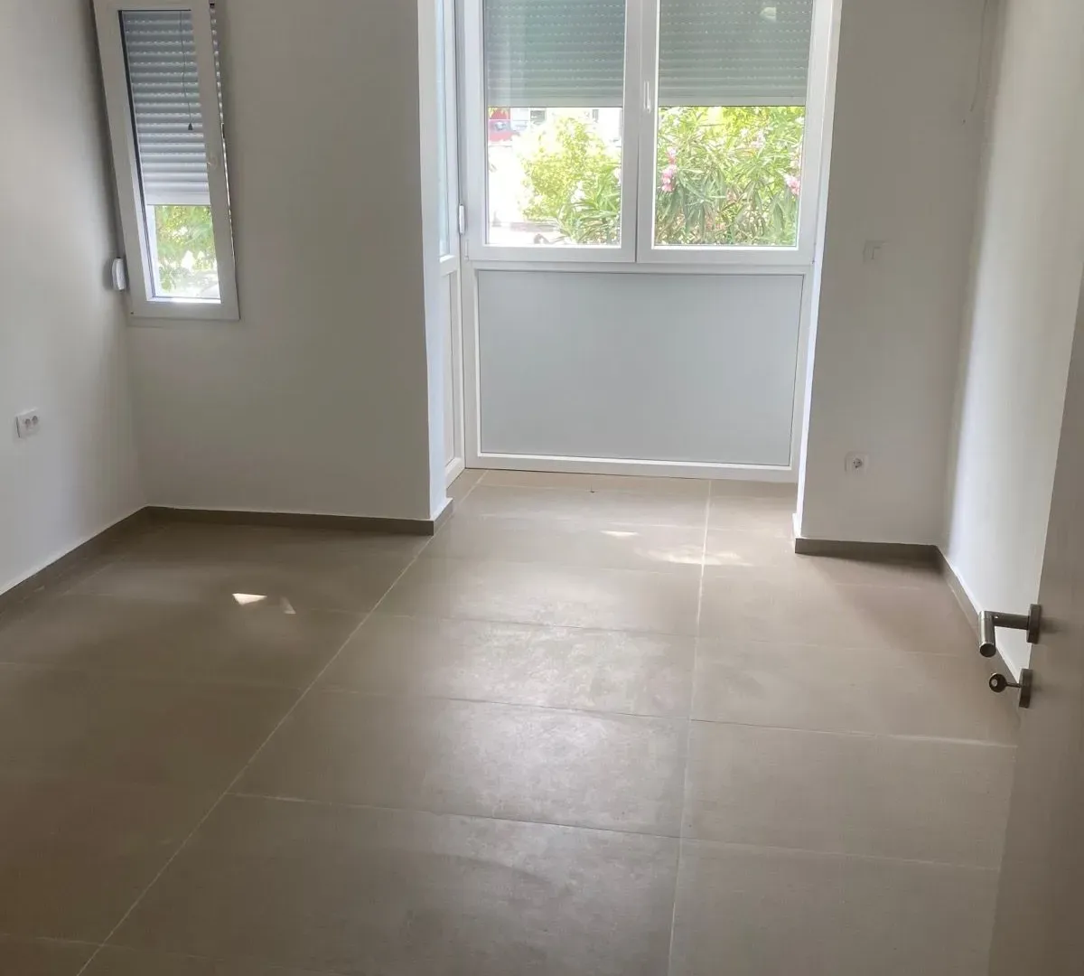 Rent, office space, 66m², Preko Morače, Podgorica