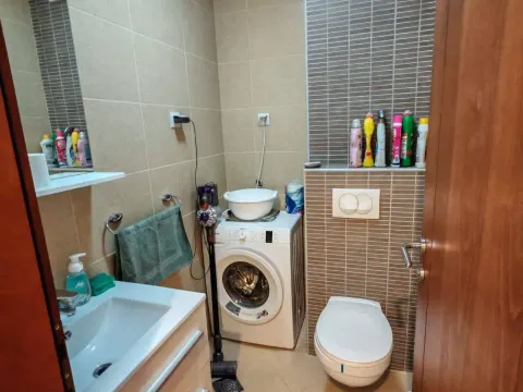 Sale, two bedroom apartment, 130m², Bečići, Budva - image 10