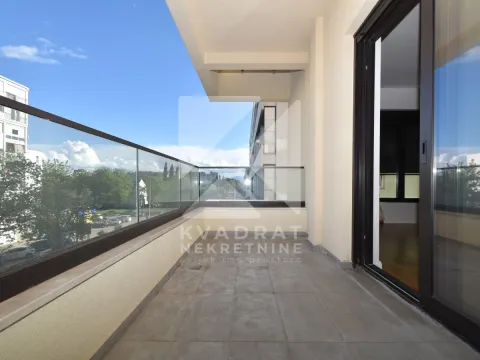 Izdavanje, dvosoban stan, 75m², Stara Varoš, Podgorica - image 11