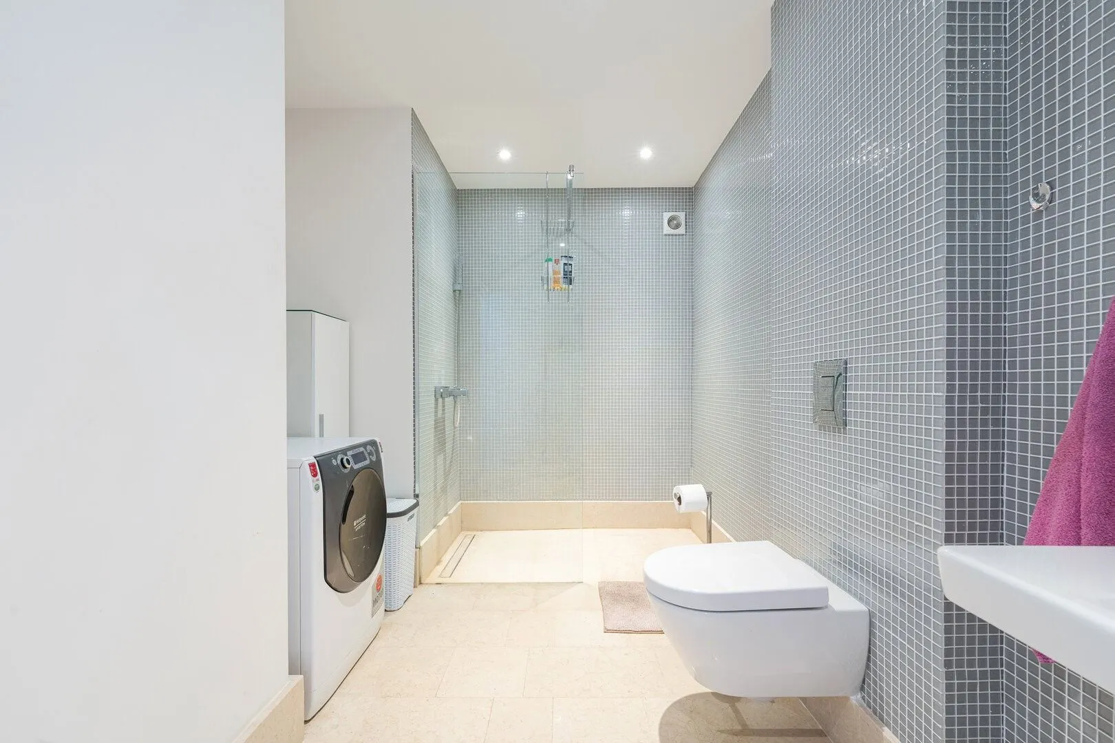 Sale, one bedroom apartment, 85m², Rafailovići, Budva