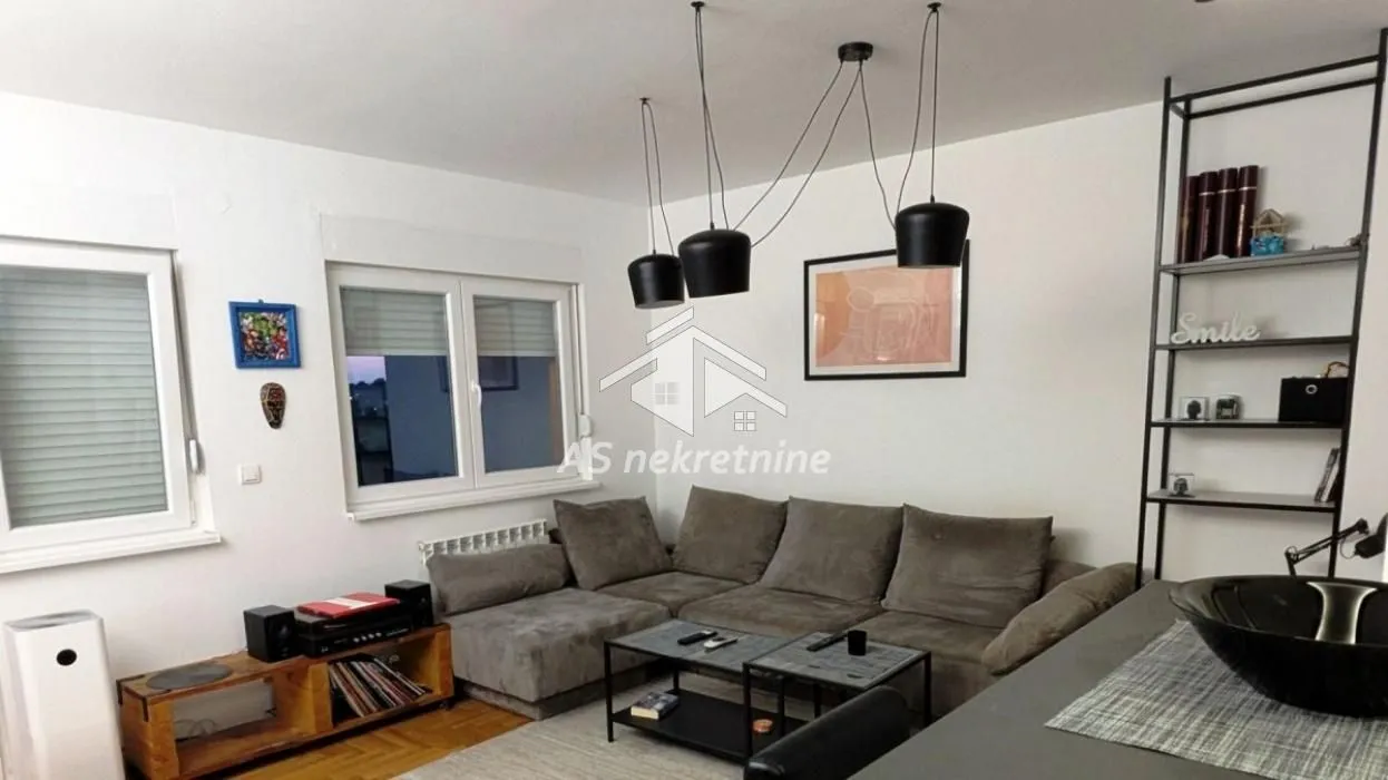 Rent, three bedroom apartment, 71m², Novi Beograd Blok 72, Novi Beograd Sve Podlokacije
