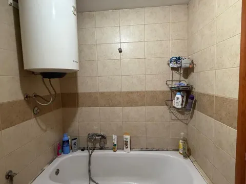 Prodaja, jednosoban stan, 44m², Vezirov Most, Podgorica - image 9