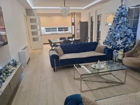 Prodaja, kuća, 190m², Donja Gorica, Podgorica - image 3