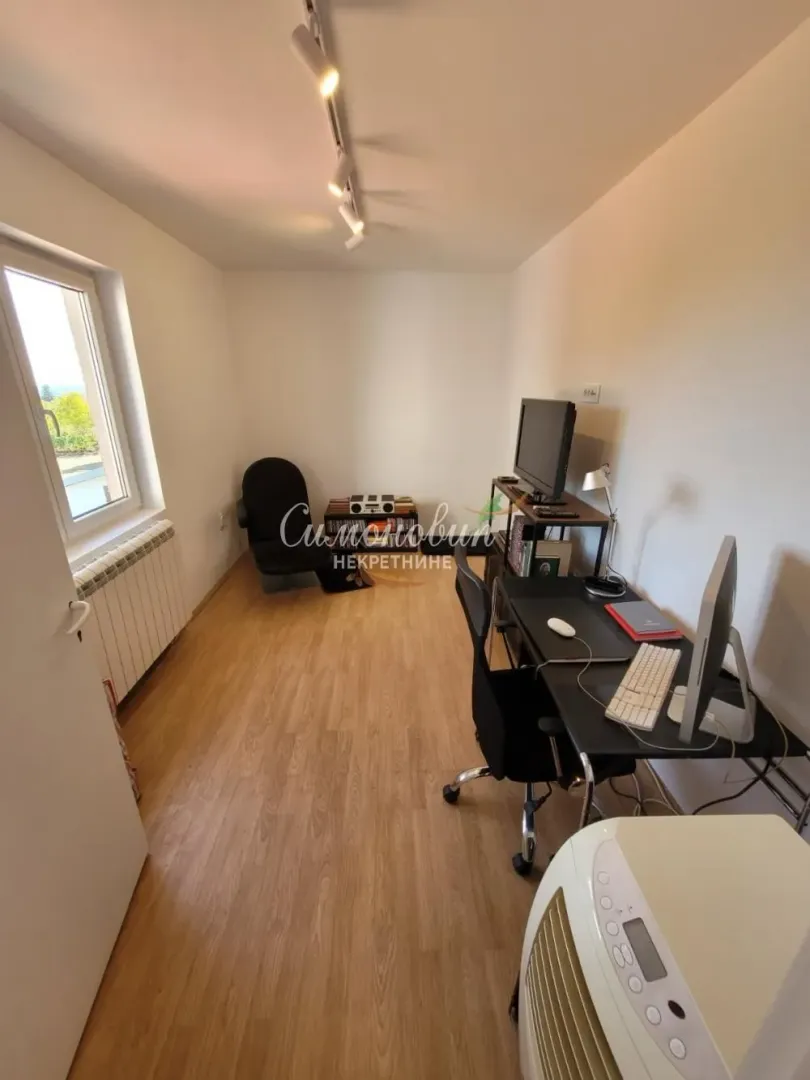 Prodaja, kuća, 282m², Sopot, Beograd