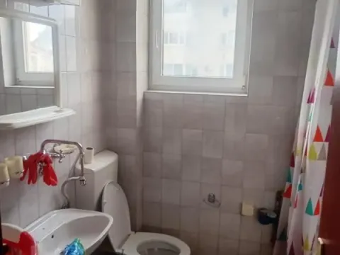 Rent, one bedroom apartment, 60m², Bar, Crna Gora - image 7