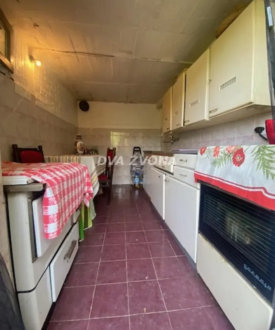 Prodaja, kuća, 113m², Petrovaradin, Novi Sad