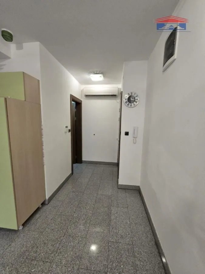 Rent, office space, 32m², Centar, Novi Sad
