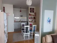 Izdavanje, trosoban stan, 64m², Uciteljsko Naselje, Zvezdara Sve Podlokacije - image 2