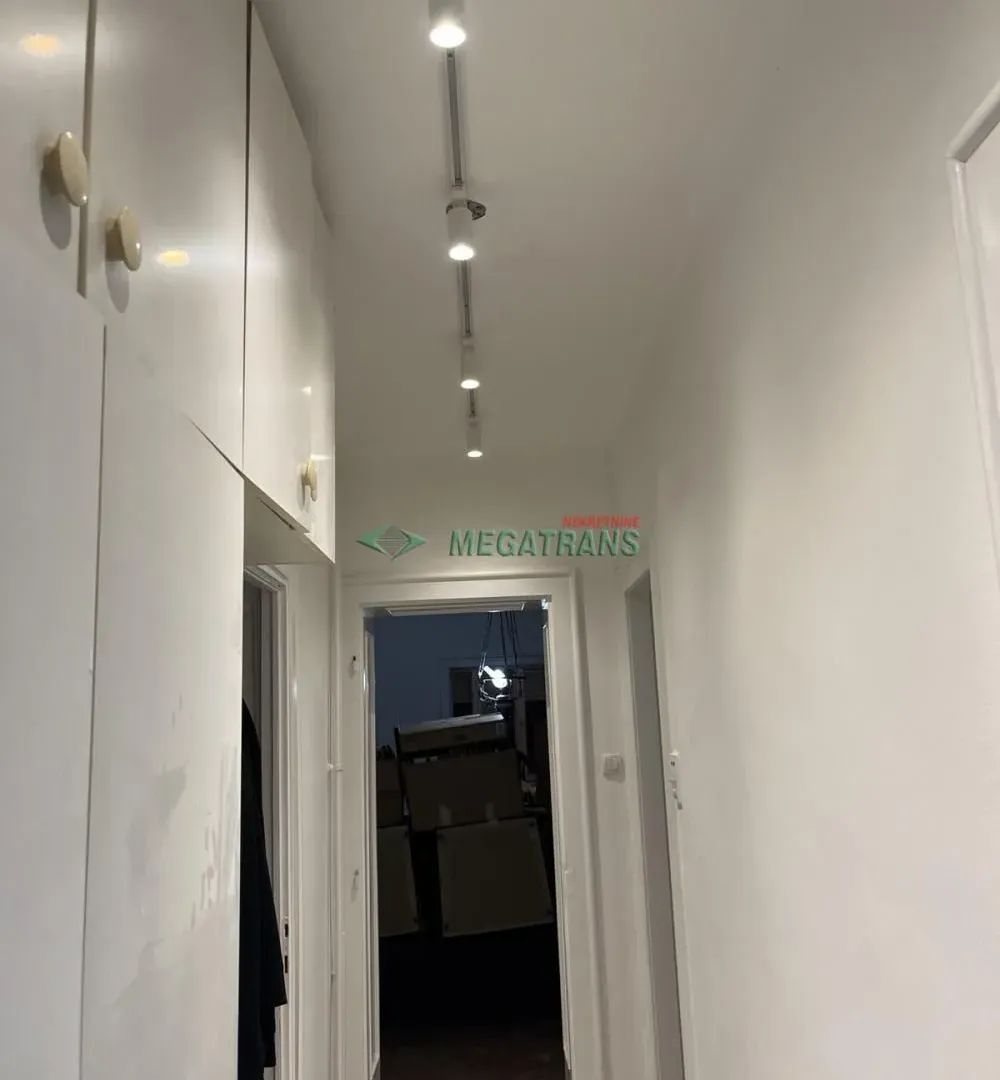 Izdavanje, trosoban stan, 105m², Novi Sad Sve Podlokacije, Novi Sad
