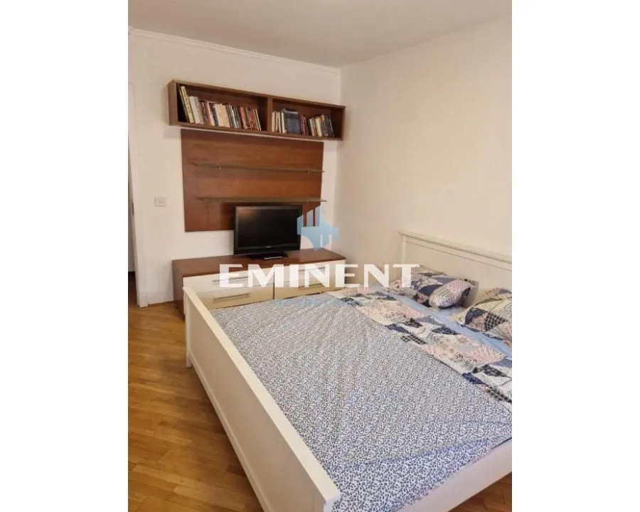 Rent, four bedroom apartment, 104m², Vračar Hram, Vračar Sve Podlokacije