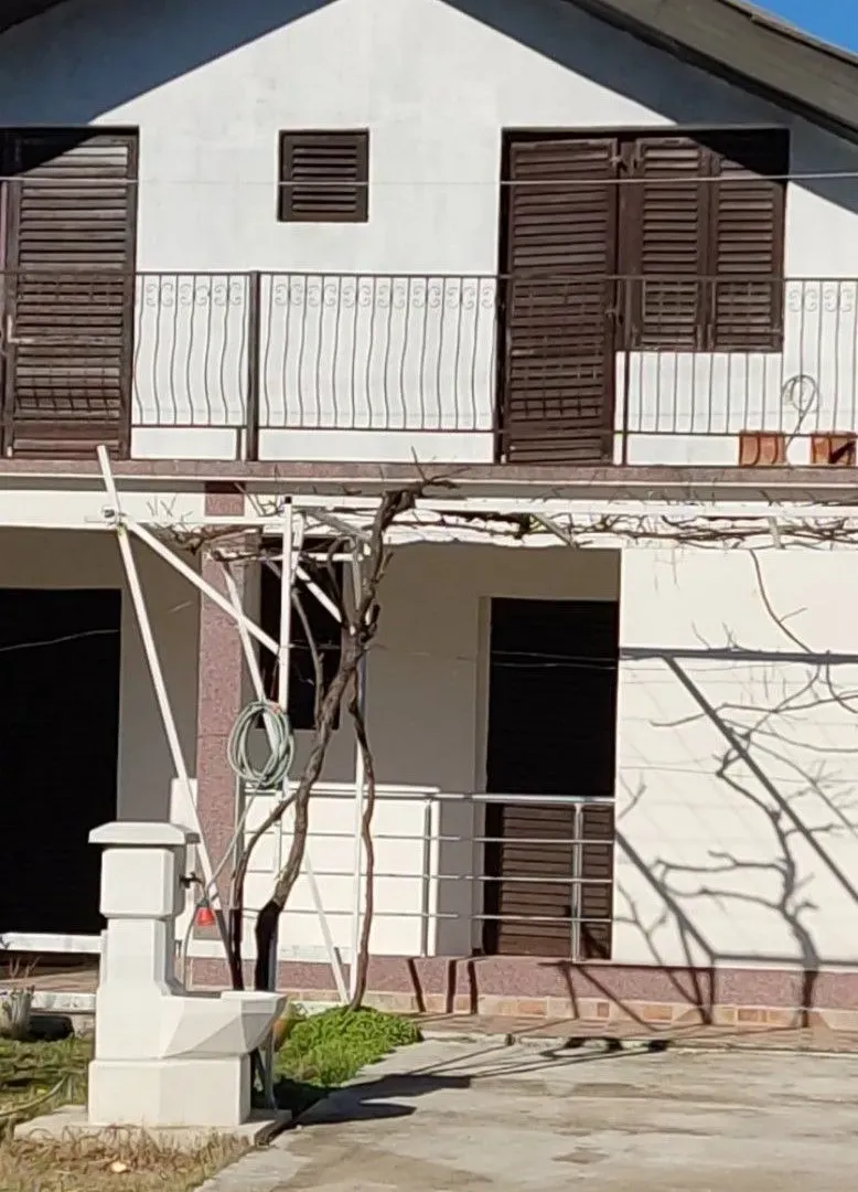Sale, house, 240m², Ulcinj, Crna Gora
