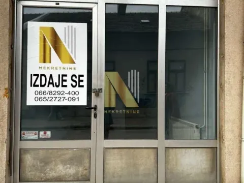 Poslovni prostor in Rotkvarija