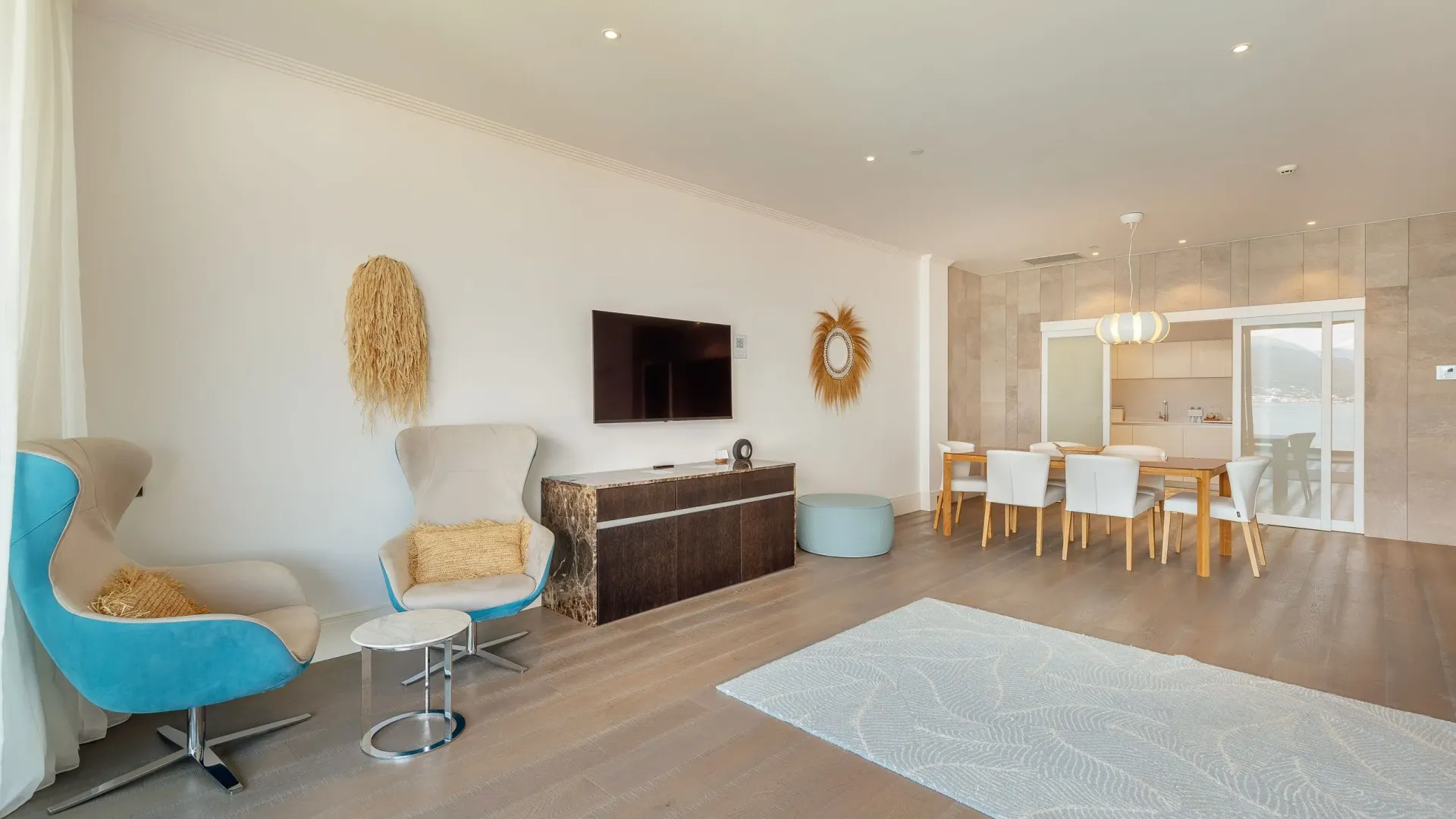Prodaja, dvosoban stan, 190m², Đuraševići, Tivat