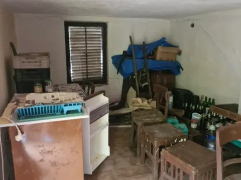 Prodaja, kuća, 110m², Utjeha, Bar - image 2