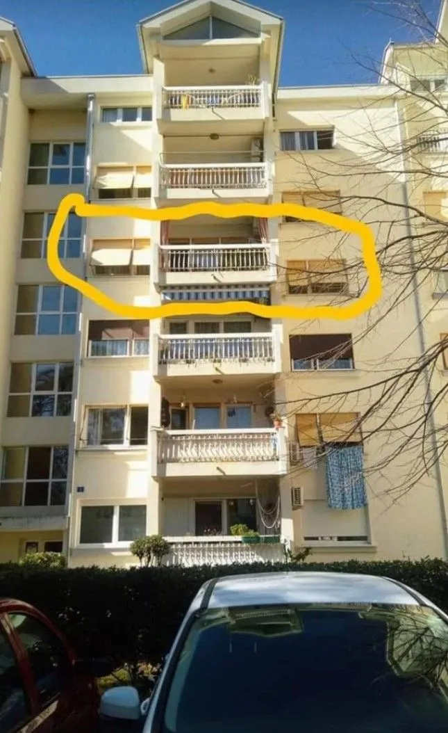 Prodaja, dvosoban stan, 82m², Centar, Tivat