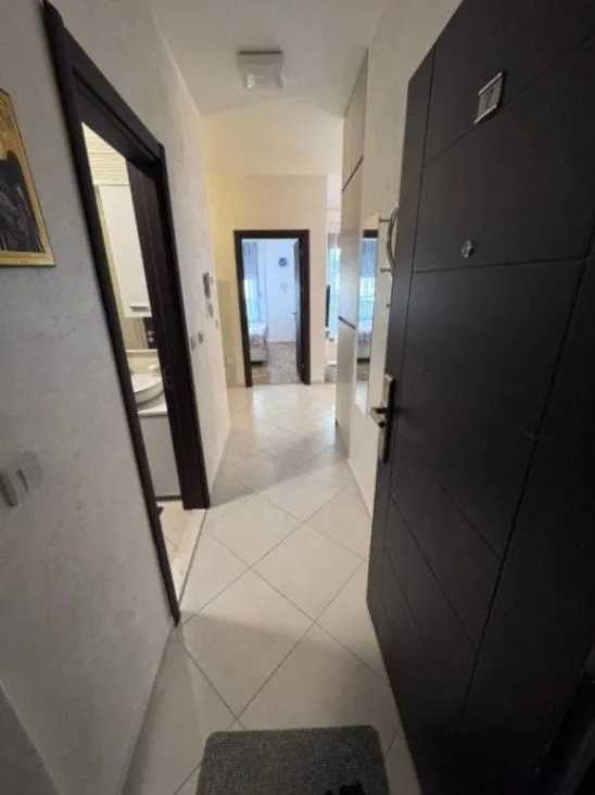 Sale, one bedroom apartment, 42m², Bečići, Budva