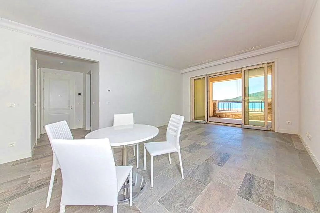 Prodaja, stan, 74m², Tivat, Crna Gora