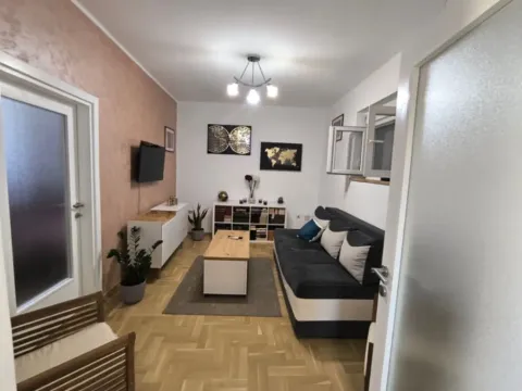 Rent, one bedroom apartment, 55m², Stara Varoš, Podgorica