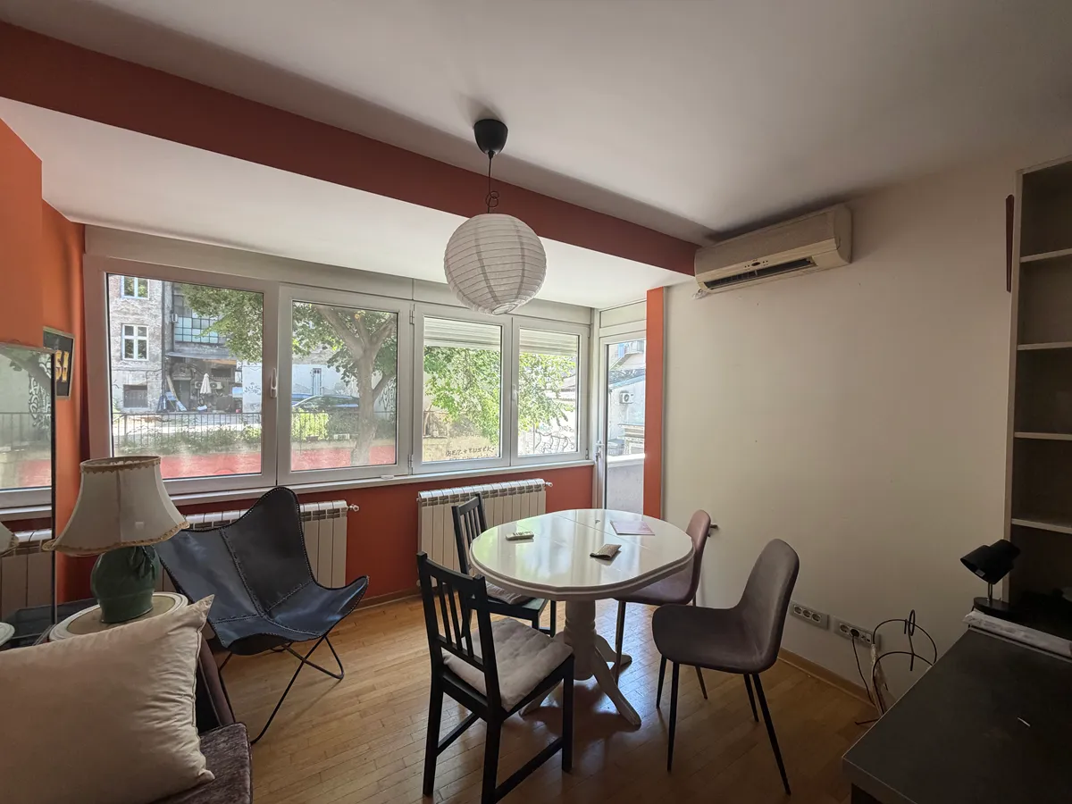 Prodaja, trosoban stan, 55m², Stari Grad, Beograd