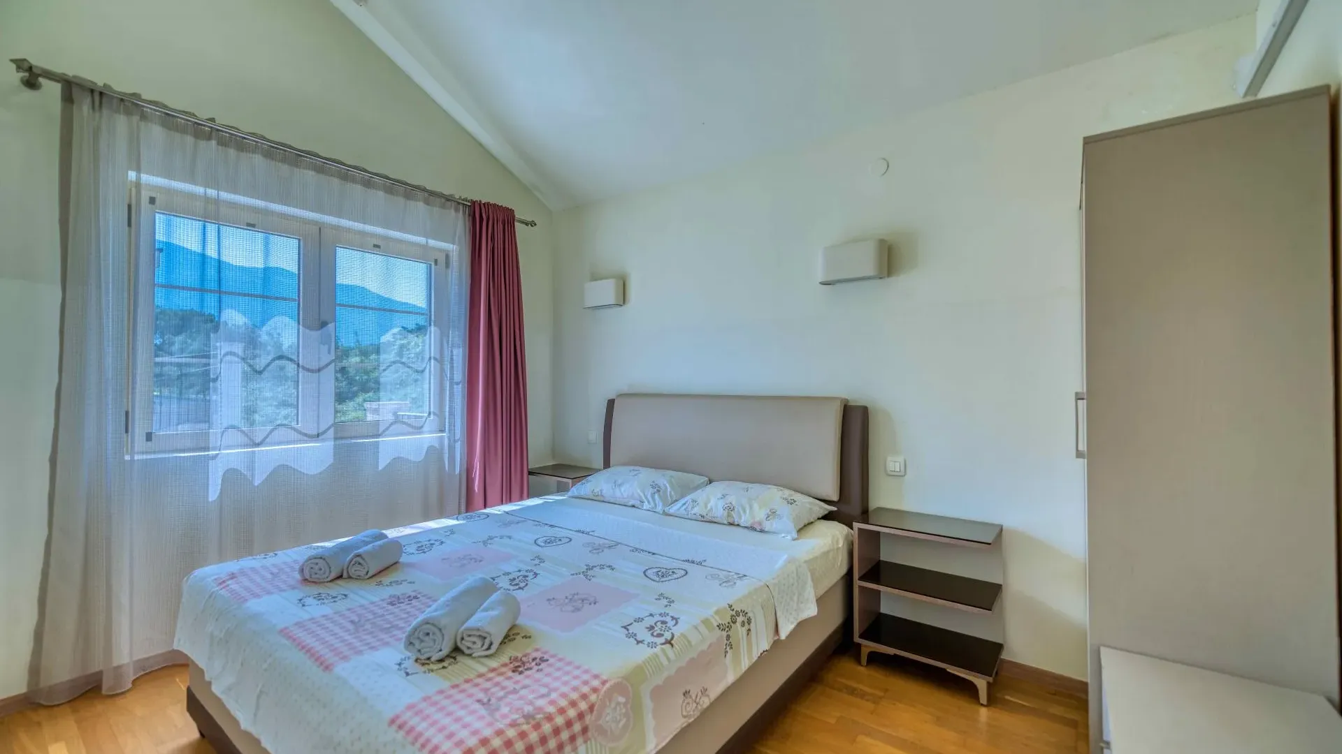 Prodaja, stan, 167m², Kotor, Crna Gora