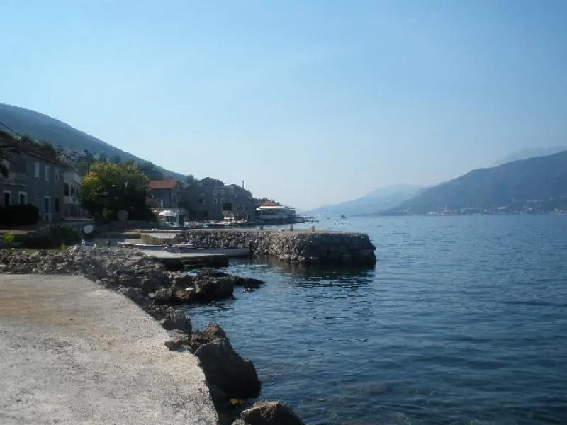 Prodaja, plac, 1700m², Krašići, Tivat