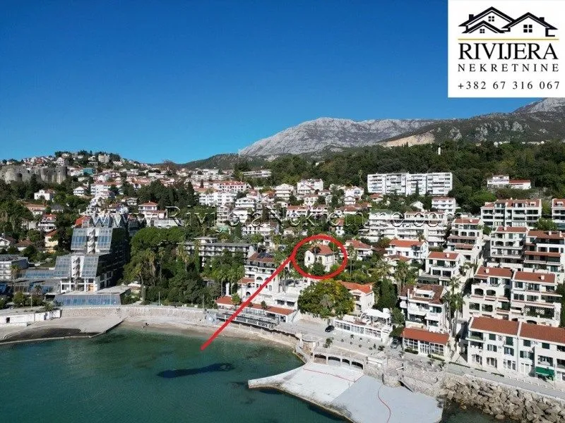 Prodaja, kuća, 250m², Savina, Herceg Novi