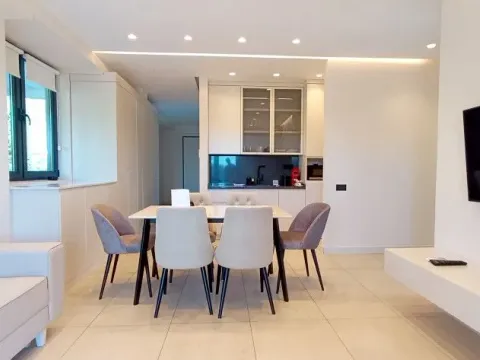 Prodaja, dvosoban stan, 109m², Bečići, Budva - image 3