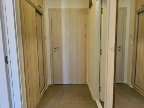 Izdavanje, jednosoban stan, 40m², Pobrežje, Podgorica - image 6