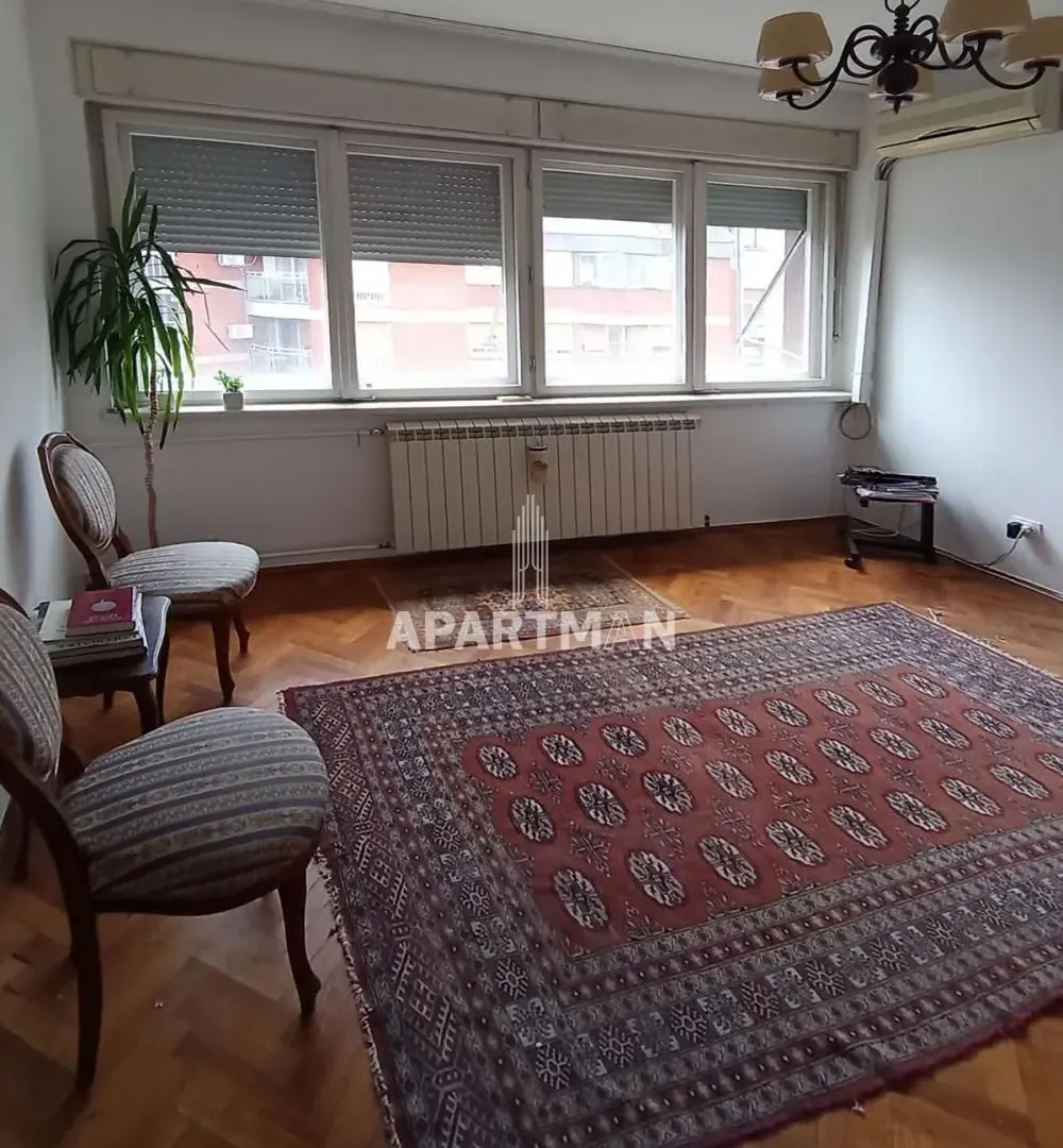 Prodaja, dvosoban stan, 53m², Kalenić Pijaca, Vračar Sve Podlokacije