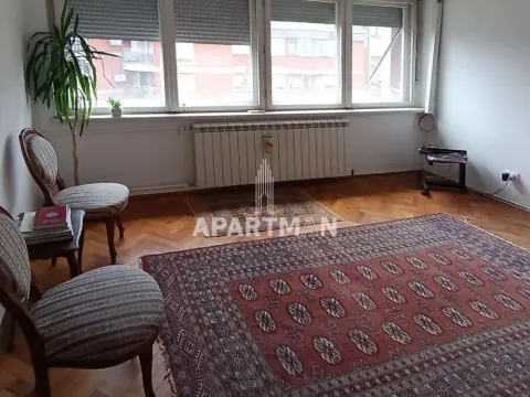 Prodaja, dvosoban stan, 53m², Kalenić Pijaca, Vračar Sve Podlokacije - image 1