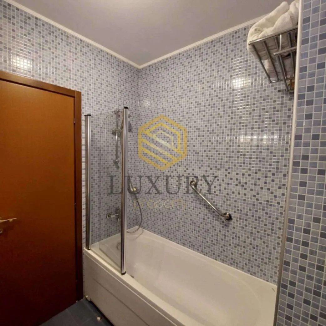 Izdavanje, dvosoban stan, 88m², City Kvart, Podgorica